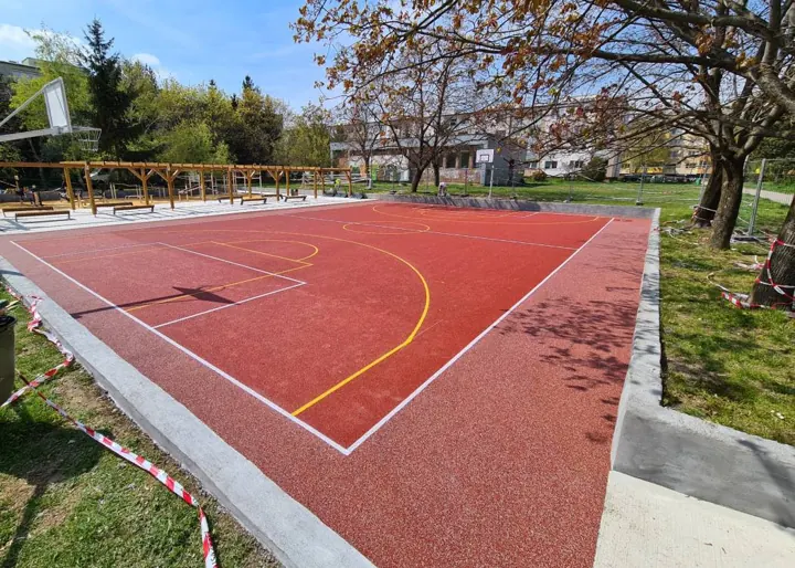 Multifunkční hřiště, Pezinok